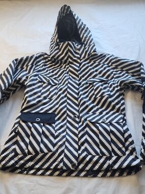 Ride Snowboard Women's "Crown" Insulated Hooded Jacket Black/White Size Medium